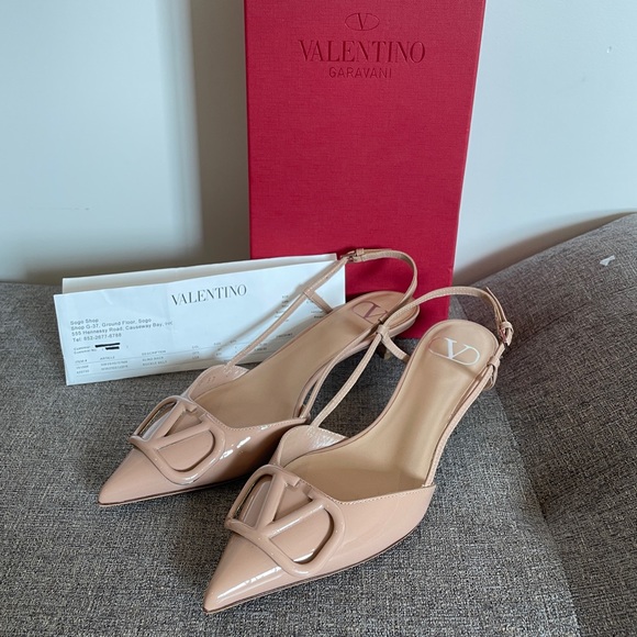 Valentino Garavani Shoes - Valentino Nude Patent Slingback Kitten Heels